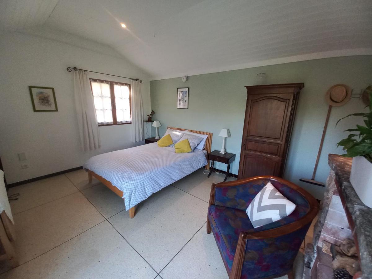 Studio Apartment In Bargemon المظهر الخارجي الصورة